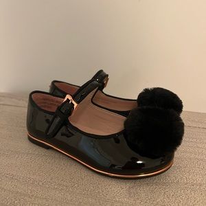 Ted Baker kids Black Patent Mary-Janes with black Pom Pom, Uk size 7, EUR 24